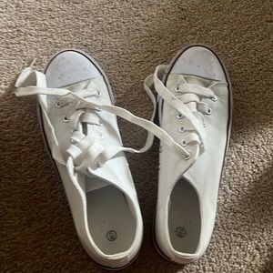 like new white converse